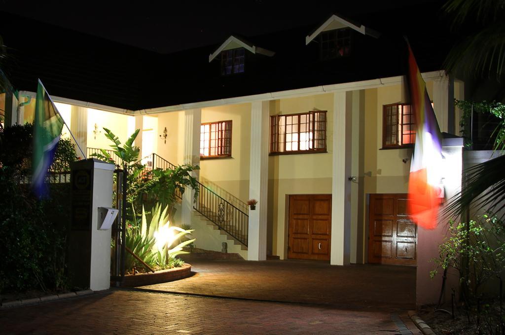 Golf And Garden Guesthouse Somerset West Exterior photo